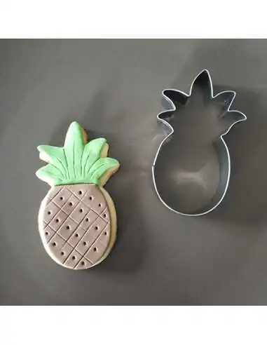 TAGLIABISCOTTI ANANAS (8CM)