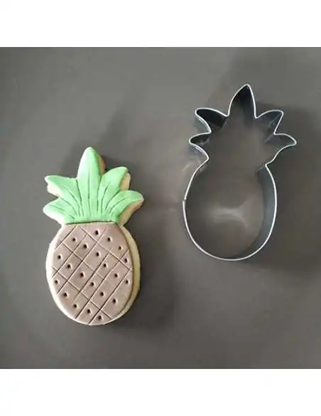 TAGLIABISCOTTI ANANAS (8CM)