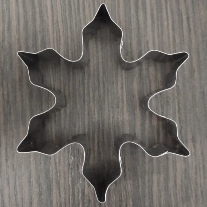 TAGLIABISCOTTI CRISTALLO DI GHIACCIO (9cm) FROZEN