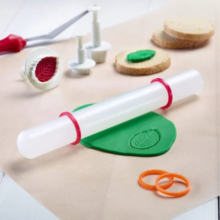 MATTARELLO PROFESSIONALE PER CAKE DESIGN 22,5CM