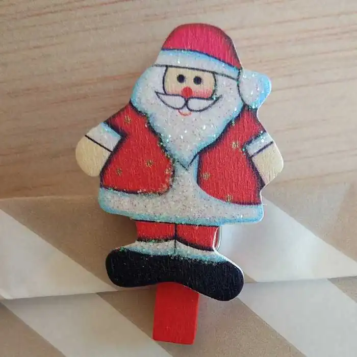 SET 5 CLIP NATALE IN LEGNO ROSSO (3 PZ)